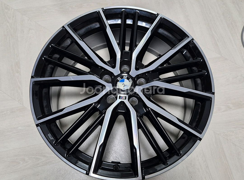 BMW 552M휠19인치 8J ET54 PCD112--3