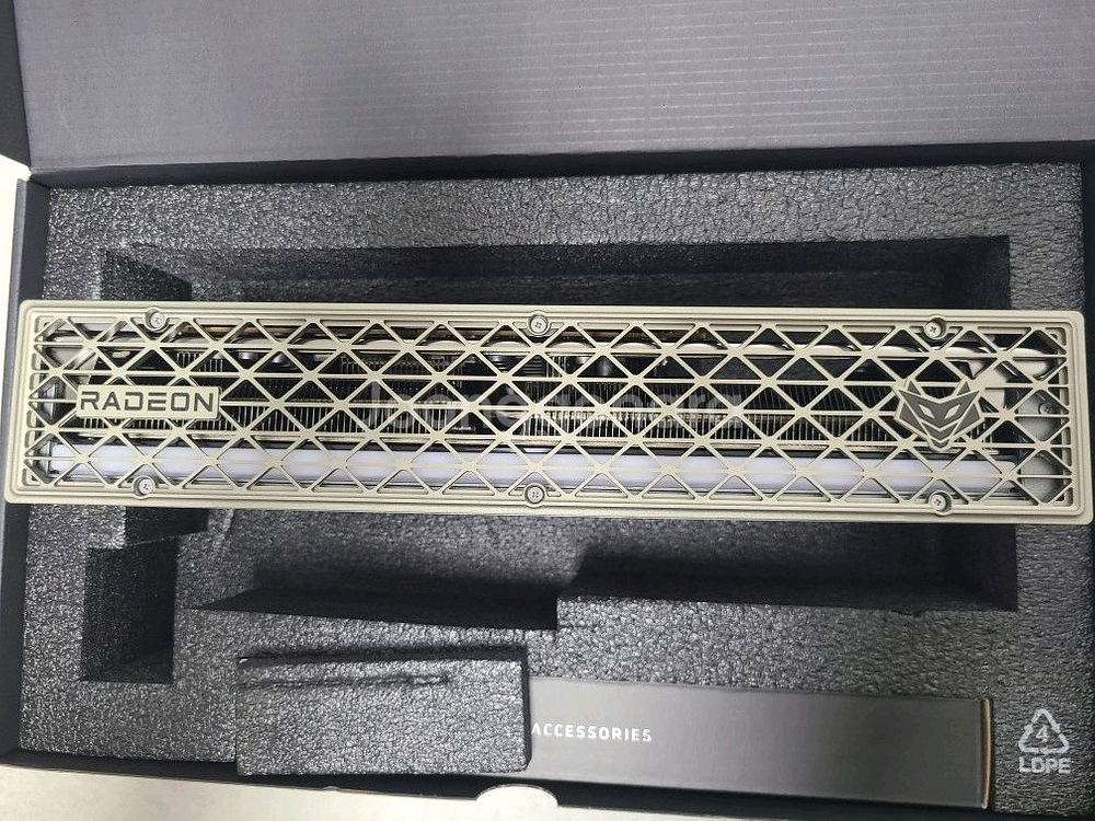 9070xt 사파이어 니트로--1