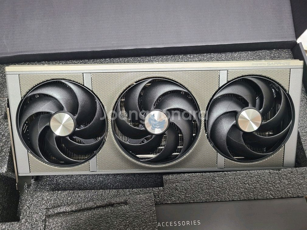 9070xt 사파이어 니트로--0