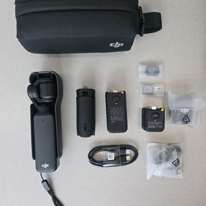 dji 오즈모포켓3 크리에이티브셋트 콤보 팝니다