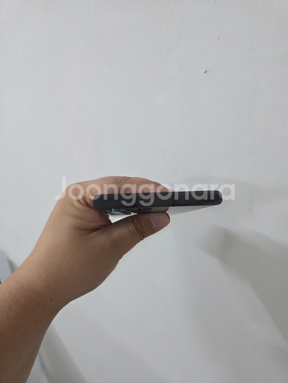 갤럭시 S23울트라 블랙 256기가 SS급 팔아요~--3