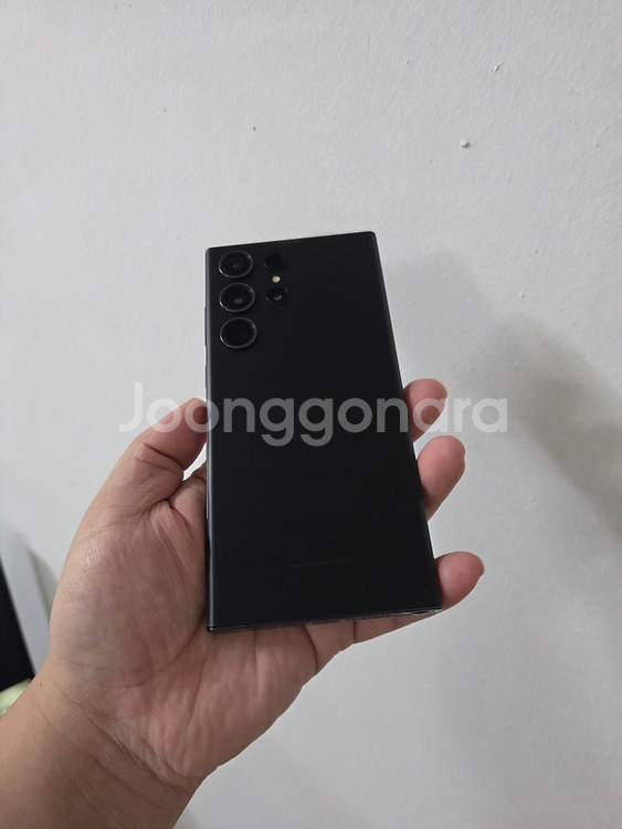 갤럭시 S23울트라 블랙 256기가 SS급 팔아요~--2