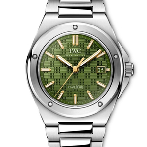 iwc 인제니어 40 세이지그린 f1 삽니다