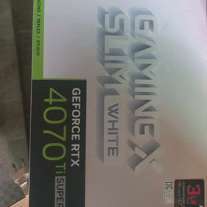 RTX 4070 Ti SUPER 본체