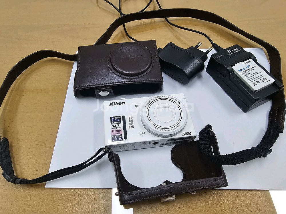 Nikon p330 white--0