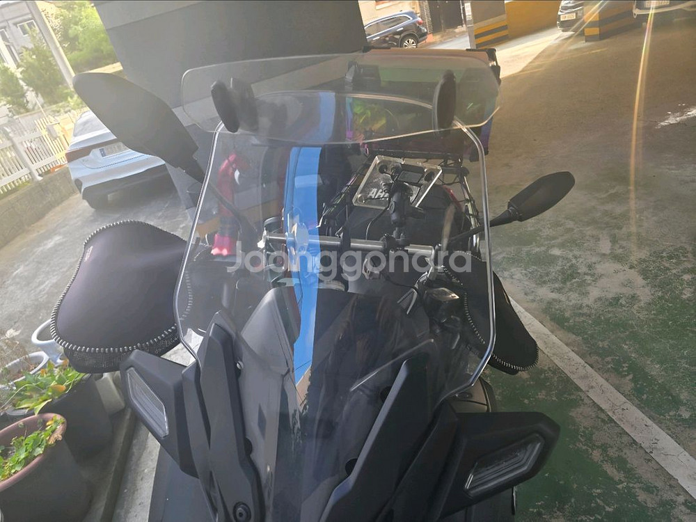 XMAX300 23년식 페리 37,@@@ 팝니다--0