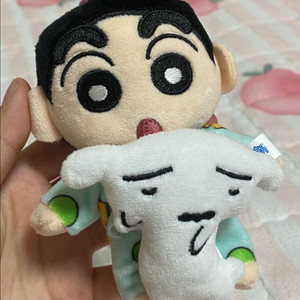 짱구는못말려) 흰둥이 안은 짱구 인형 키링