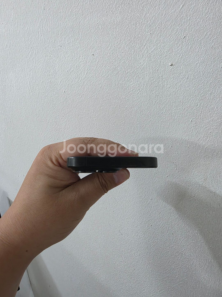 아이폰15프로 블랙 티타늄 256기가 SS급 팝니다--3