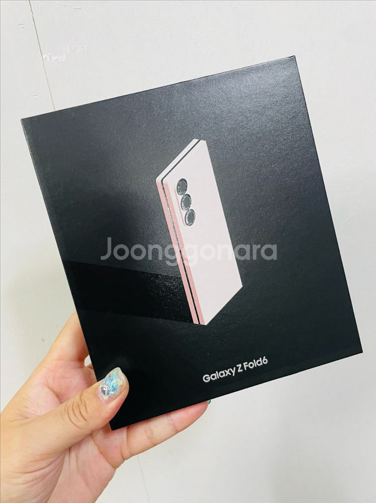 갤럭시 Z폴드6 핑크 256기가 팝니다--0