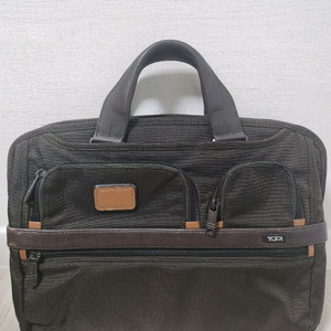 투미(TUMI) 서류가방