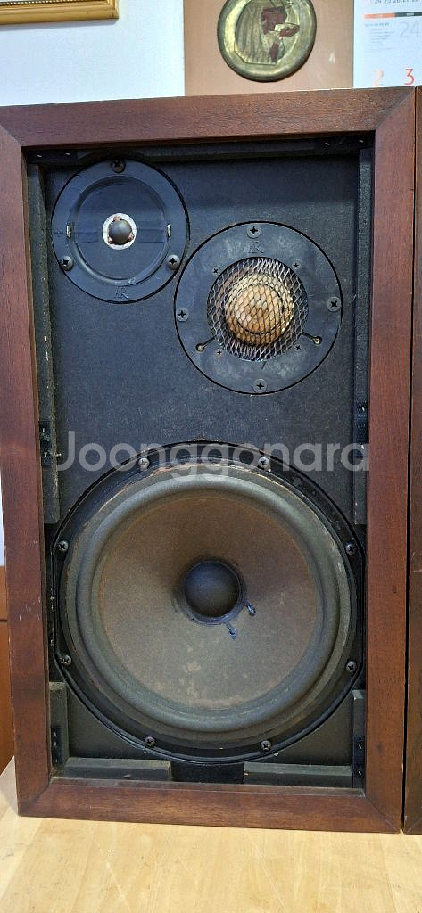 AR-3a speaker--3