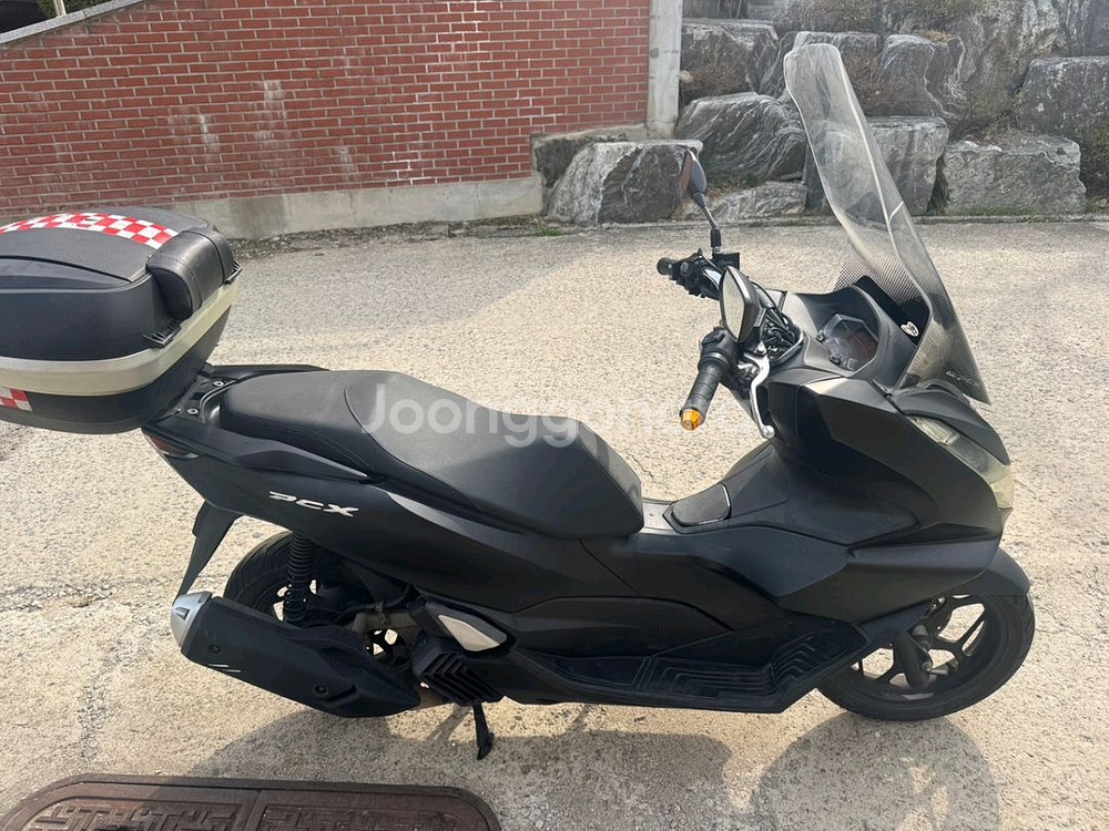 혼다 pcx125 22년 abs 블랙컬러 판매합니다--6