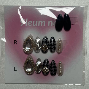 네일팁