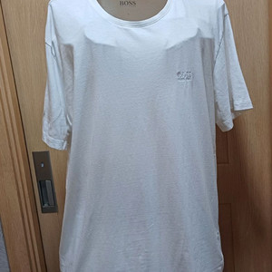 휴고보스 티셔츠 L size HUGO BOSS