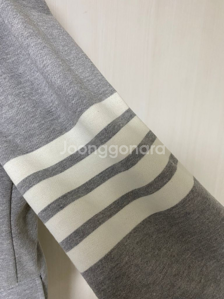 [3] 톰브라운 사선완장 코튼 블레이저 자켓 그레이--2