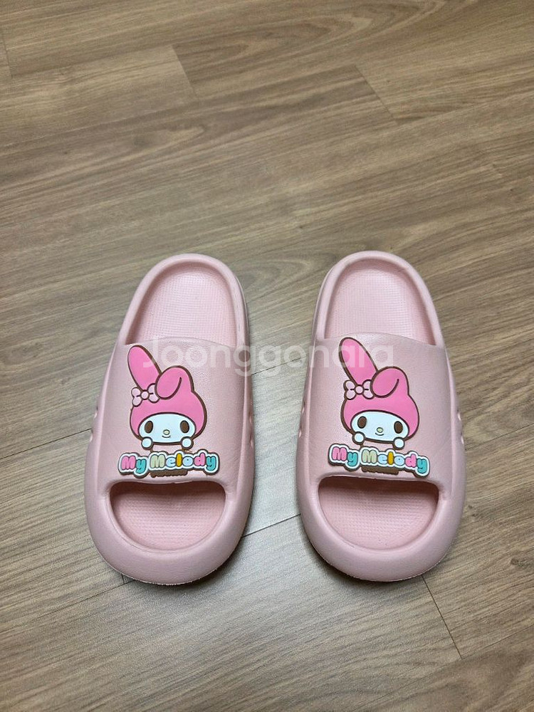 마이멜로디+헬로우키티 슬리퍼 200--0