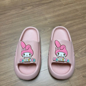 마이멜로디+헬로우키티 슬리퍼 200