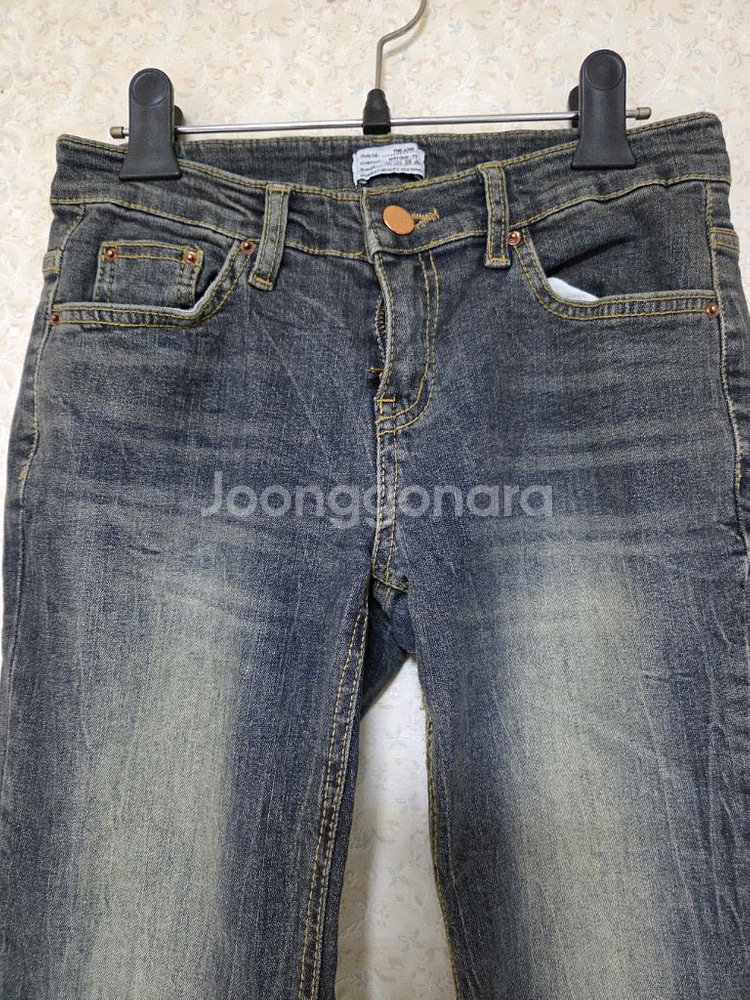 빈티지 워싱 로우라이즈 데님 부츠컷 팬츠--2
