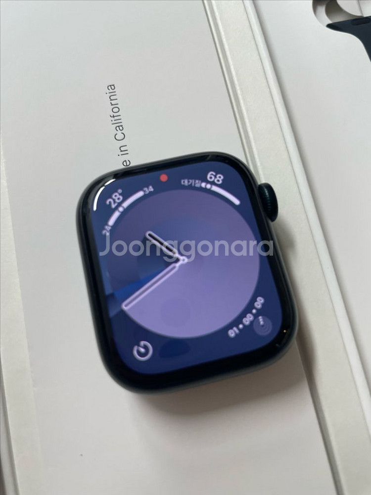 애플워치8 41mm 미드나이트 SSS급--1