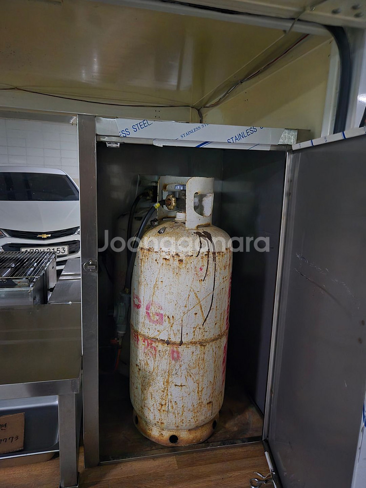 푸드트럭 접이식 라보 입니다--1