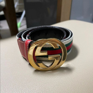 구찌 인터로킹 G 버클 삼선벨트