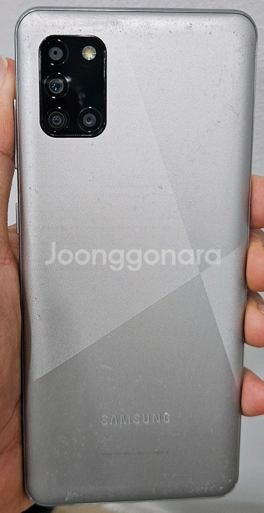 갤럭시 A31 폰 팝니다.신용확실.A315--4