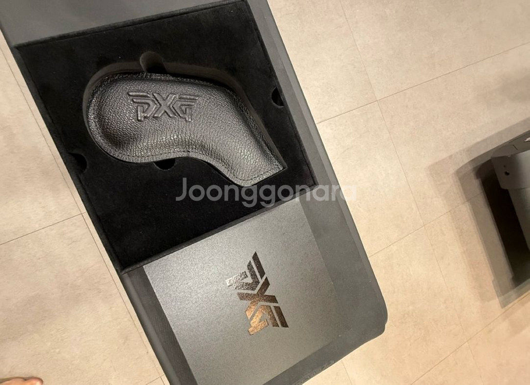 PXG 소가죽 카네 정품 아이언커버(상태 최상)--1