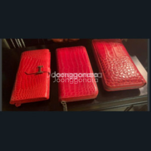 콴펜 레드 장지갑 지퍼돌이 클러치