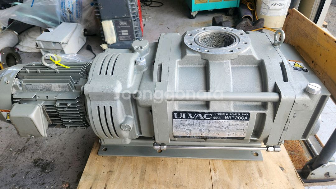 NB1200A ULVAC 알박 부스터 진공펌프 중고 판--0