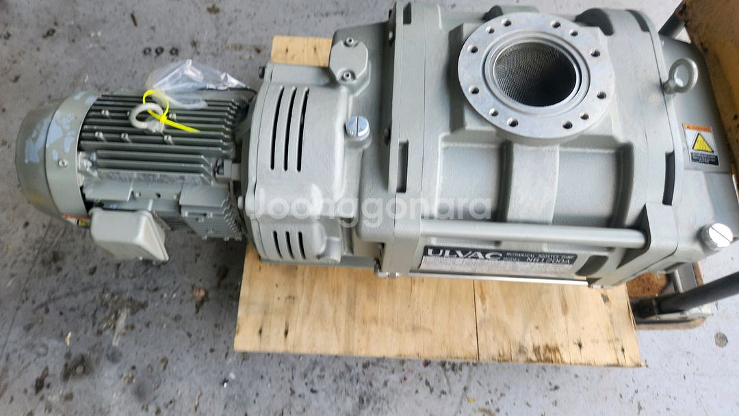 NB1200A ULVAC 알박 부스터 진공펌프 중고 판--3