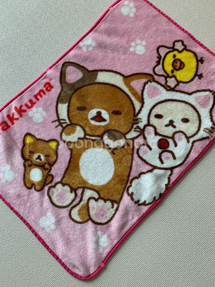 고전) 네코리락쿠마 무릎담요--2