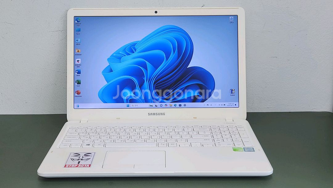 삼성 울트라북 NT500R5M i5-7세대 노트북--0