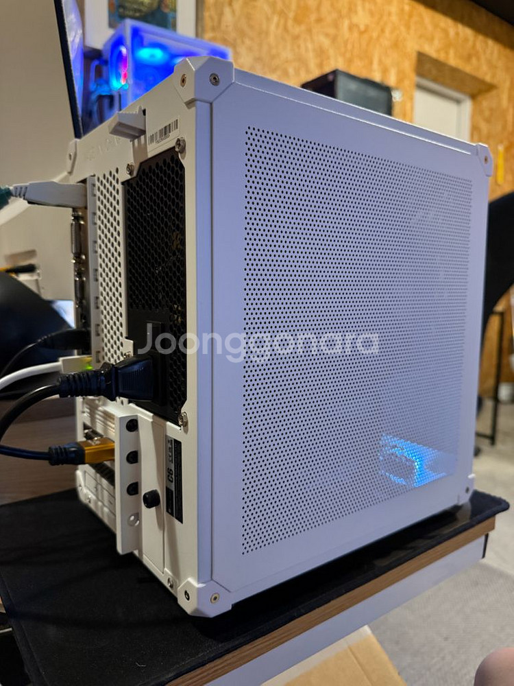 화이트 미니itx 게임용 가성비 컴퓨터 본체 PC--4