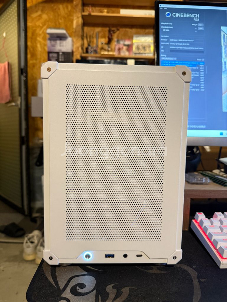 화이트 미니itx 게임용 가성비 컴퓨터 본체 PC--1