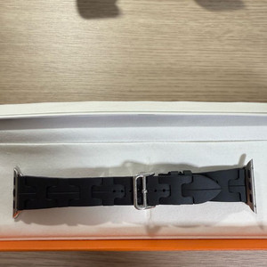 에르메스 킬림 누아 42mm