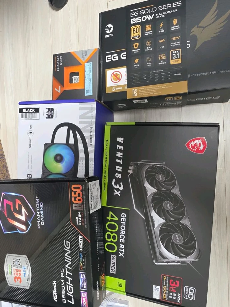 라이젠7 7800x3d rtx4080s 본체 팝니다 이미지