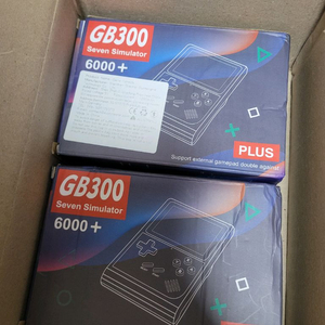 gb300 게임기 팝니다