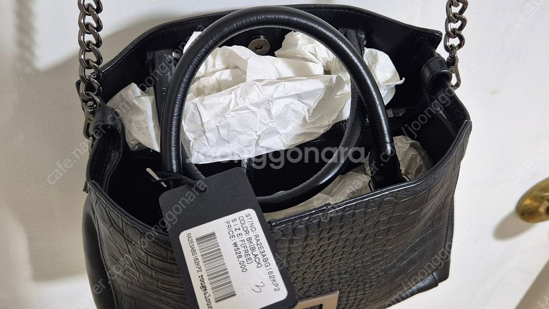 루즈앤라운지 가방 새상품 사살바토레S 크로커사첼토트백--2