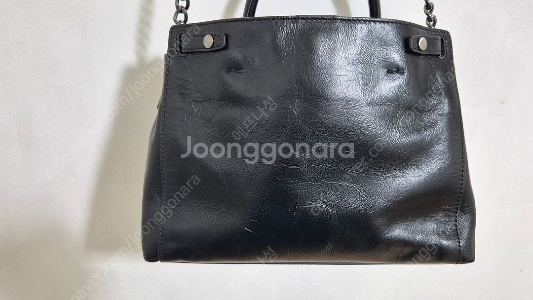 루즈앤라운지 가방 새상품 사살바토레S 크로커사첼토트백--4