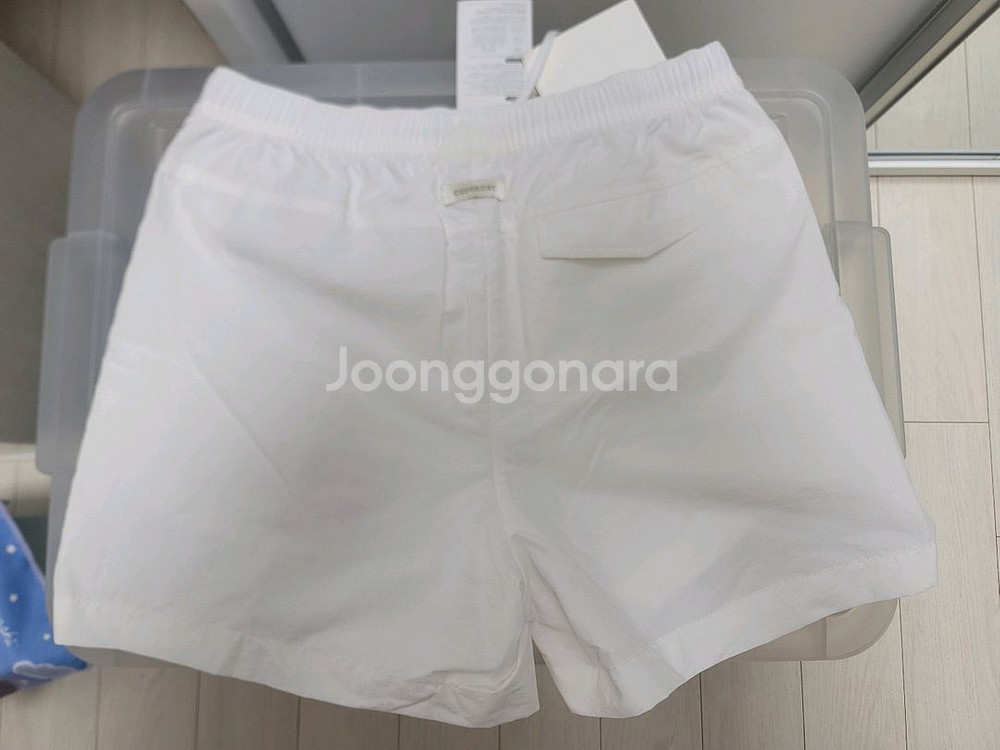 COVERNAT 커버낫 우먼 경량 나일론 쇼츠 반바지--3