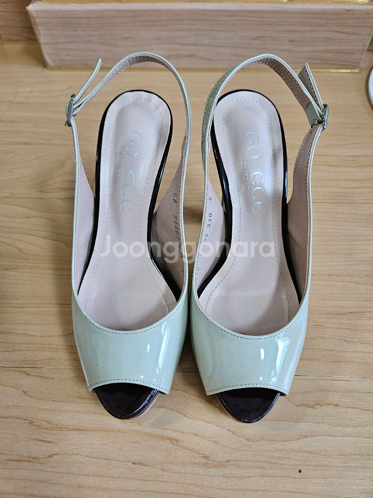 고세 샌들힐230(거의새것)--0