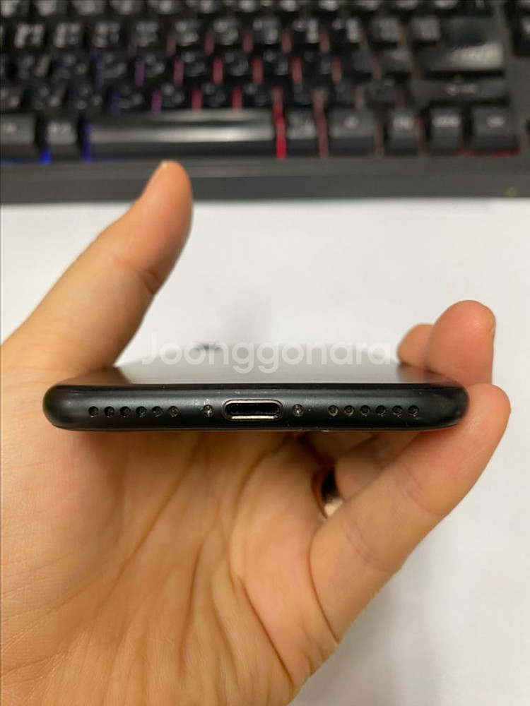 아이폰7 매트블랙 A급 32GB 배터리91%--5