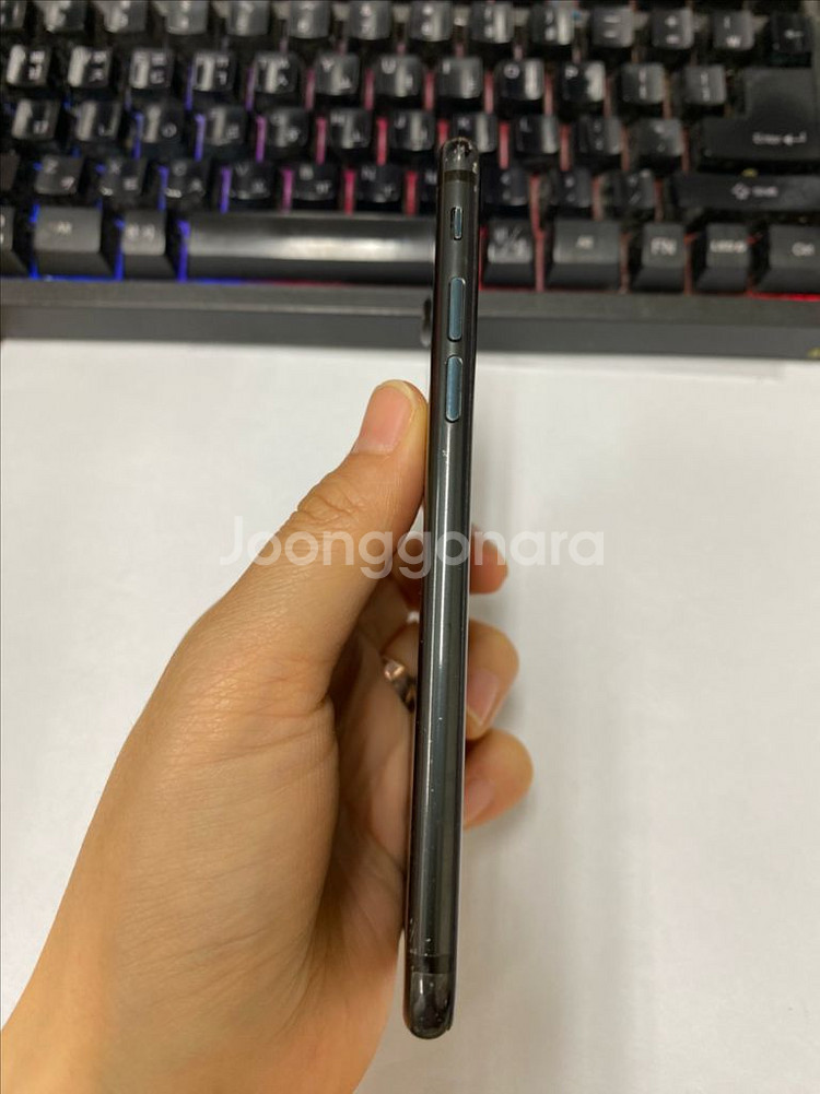 아이폰7 매트블랙 외관깔끔 32GB 무잔상--4