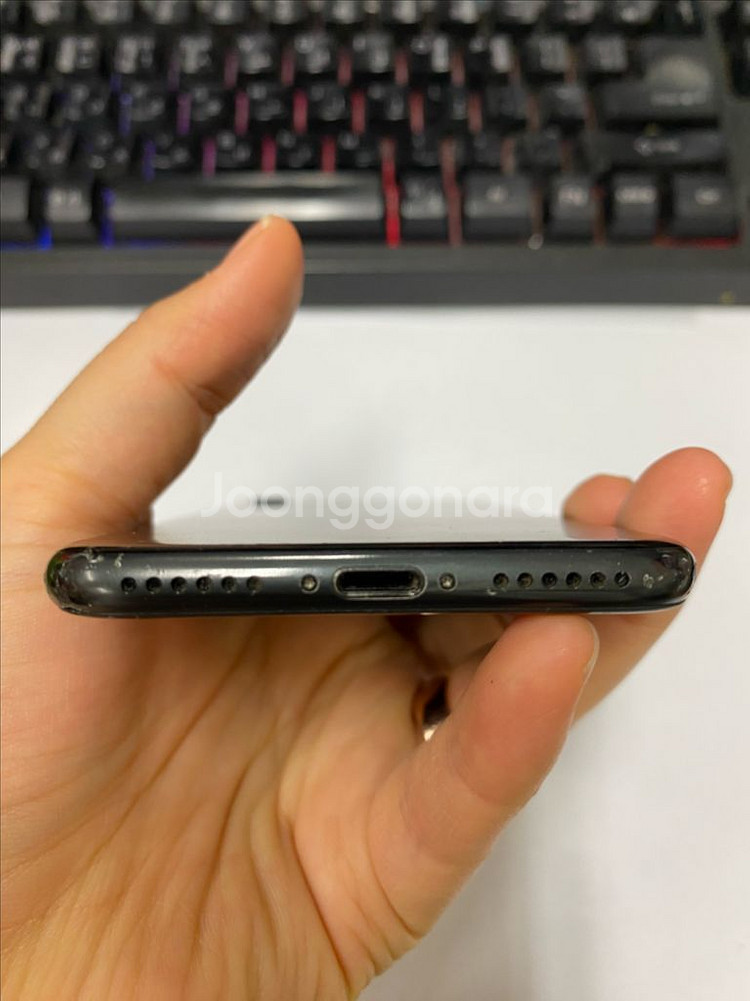 아이폰7 매트블랙 외관깔끔 32GB 무잔상--6