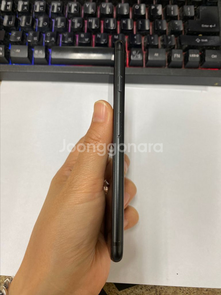 아이폰7 매트블랙 액정SS급 128GB 배터리100%--5