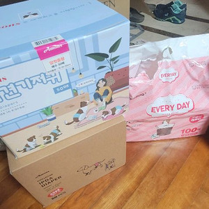 고양이 .강아지용품 이미지