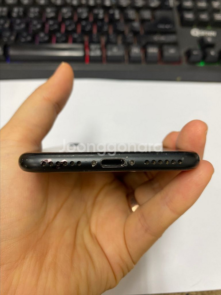 아이폰7 매트블랙 액정유리SS급 128G 배터리100%--5