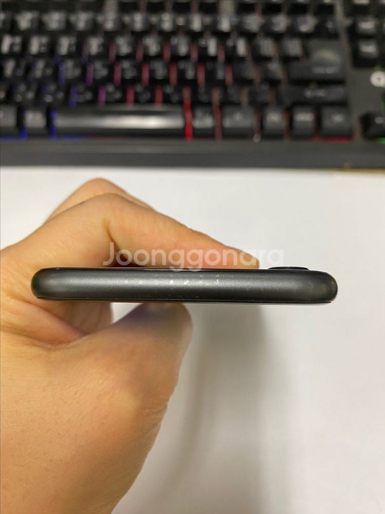 아이폰8 스그 A급 128GB 배터리90% 대량가능--3