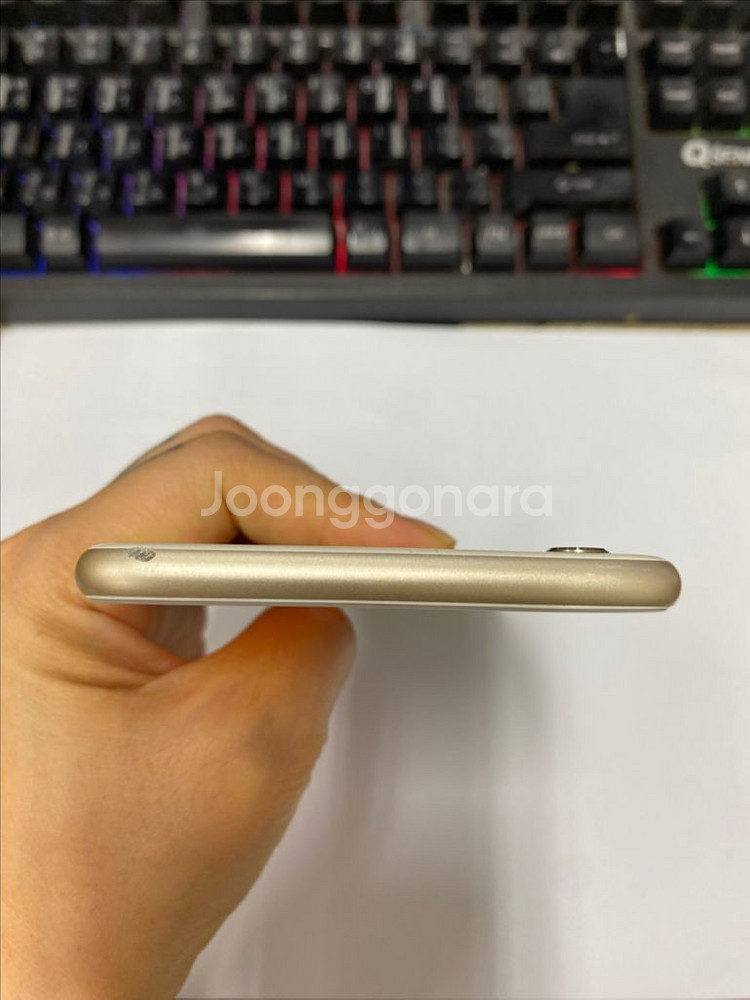 아이폰6S 골드 A급 64GB 배터리100%--3