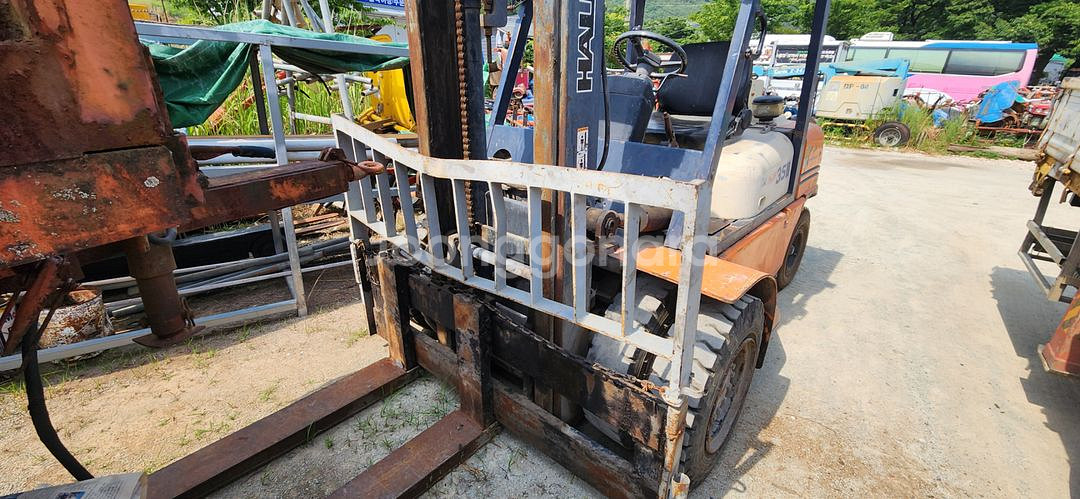 3.5톤 엔진 경유 지게차 지개차 팝니다.--1